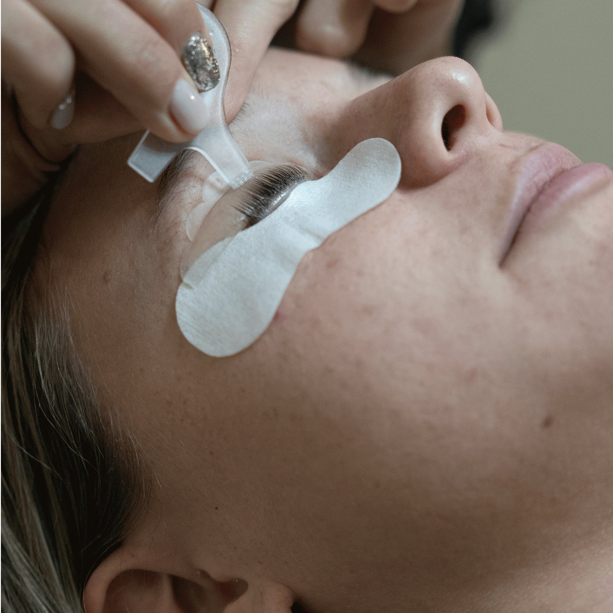 Réhaussement de cils - Maison Les Pierres Dorées